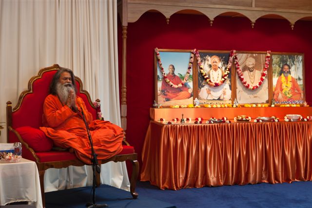 Swamiji_in_New_Zealand_IMG_4004