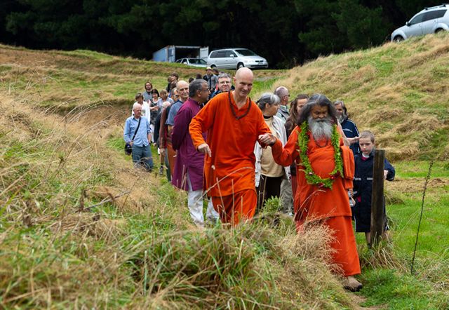 Swamiji_in_New_Zealand_IMG_4168