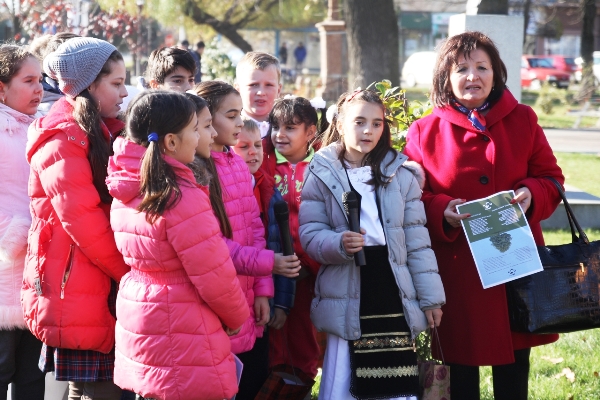 07 School choir singing - Kopie