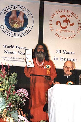 Swamiji with the \'Danica Orden\' award