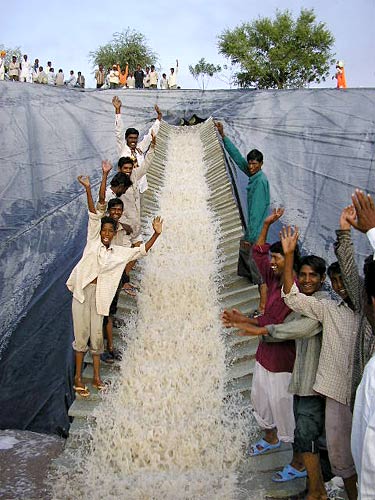 Soon after puja, talab began to fill with precious water!