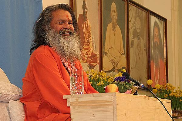 Inauguration of the new yoga centre in Ljubljana - His Holiness Swamiji